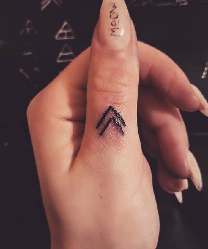 30 Unique Chevron Tattoos You Can Copy