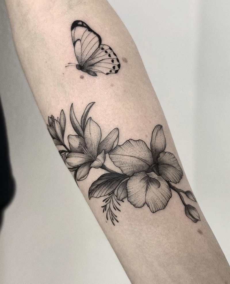 30 Pretty Crocus Tattoos You Must Love