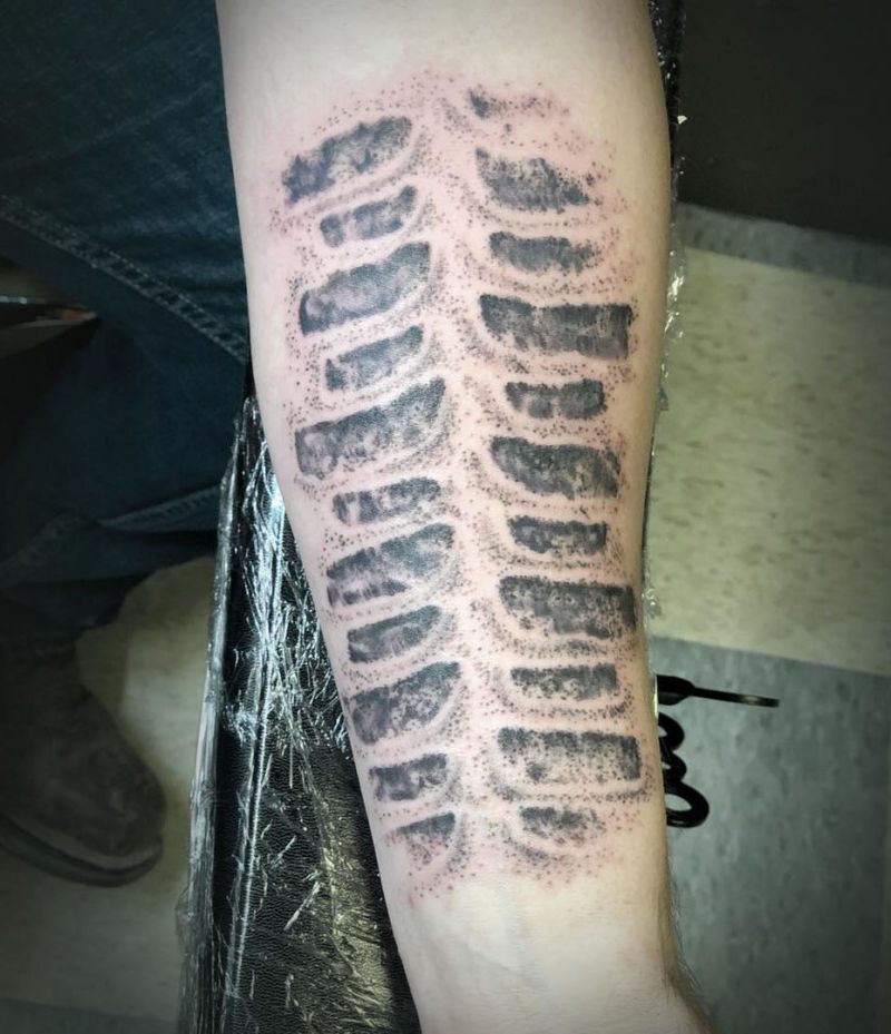 30 Unique Tire Tattoos You Must Love