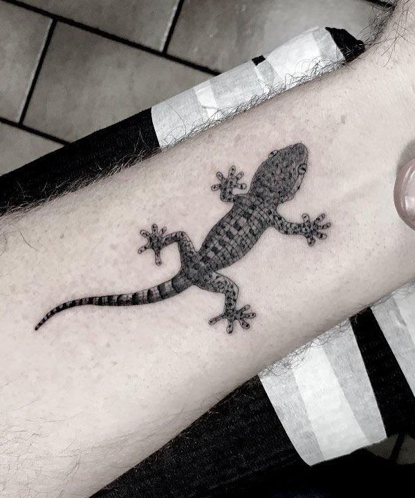 30 Exciting Gecko Tattoos You Must Love