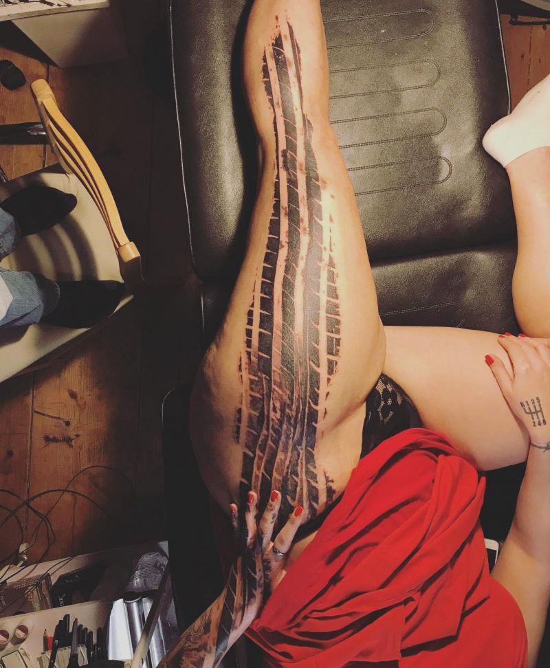 30 Unique Tire Tattoos You Must Love