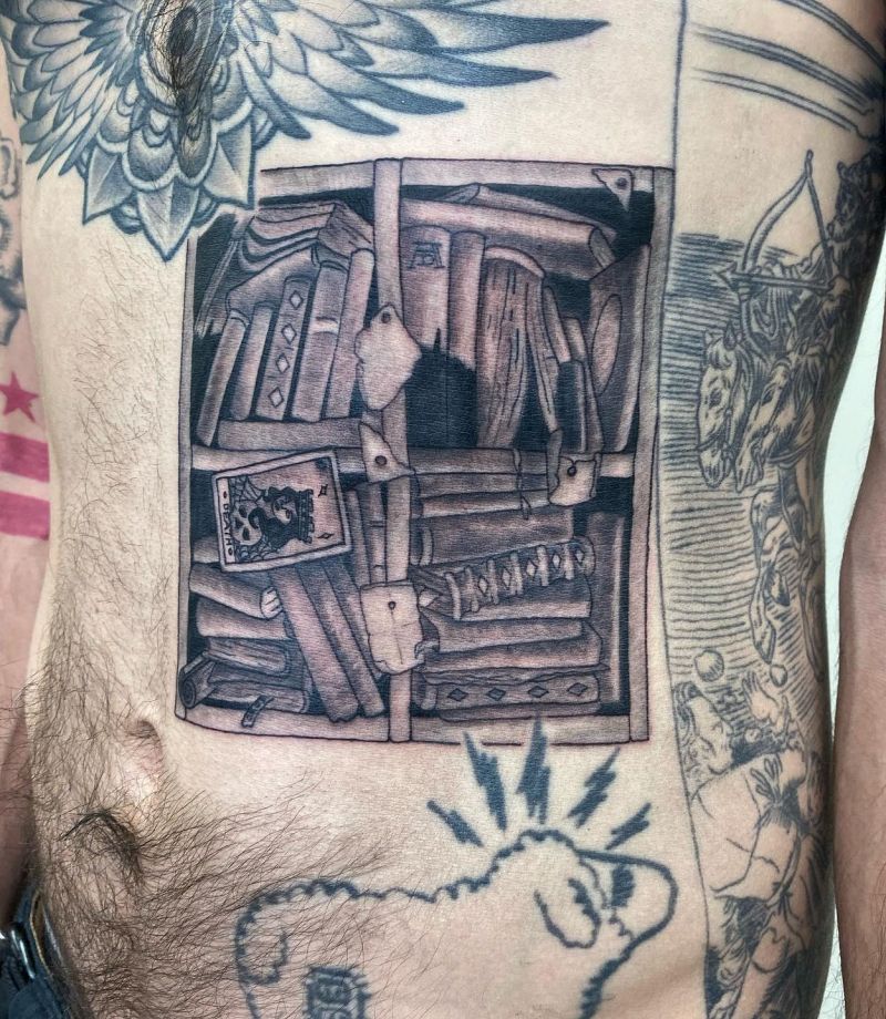 16 Unique Bookshelf Tattoos Give You Inspiration