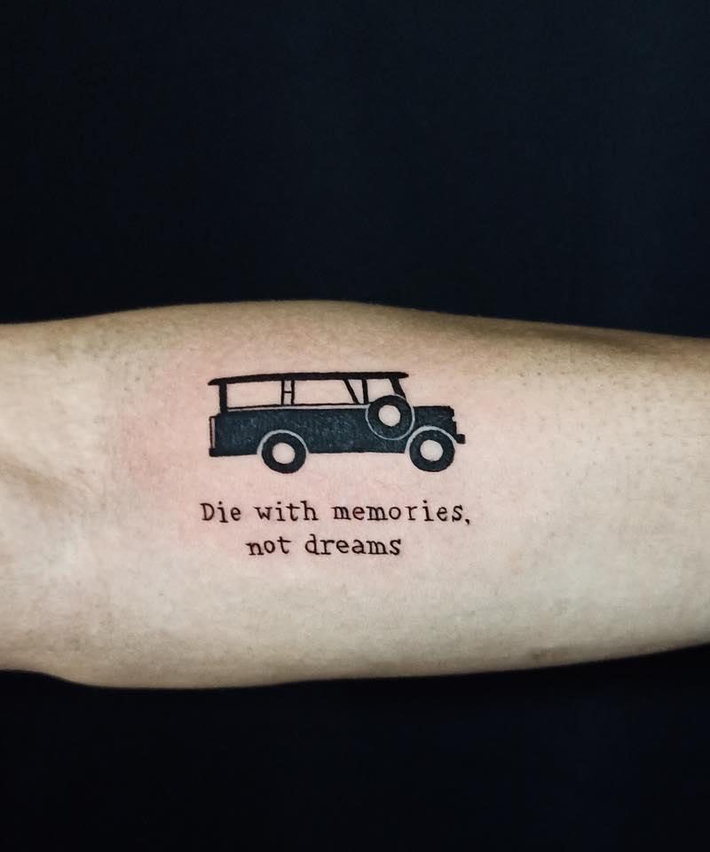 30 Unique Jeep Tattoos You Must Love