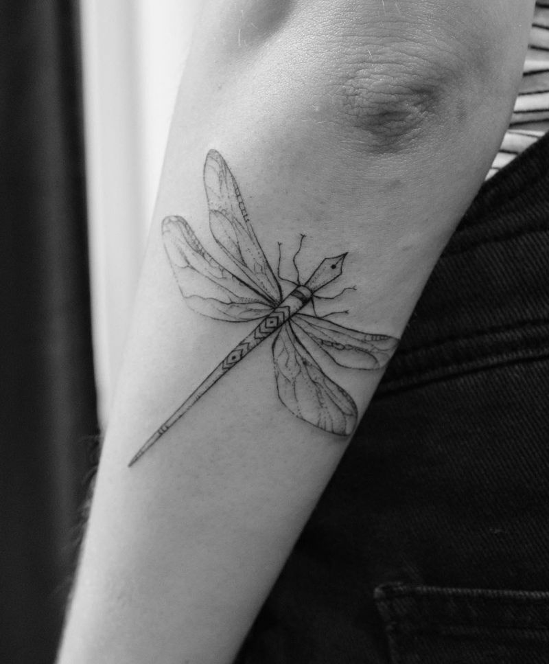 30 Pretty Fountain Pen Tattoos You Must Love