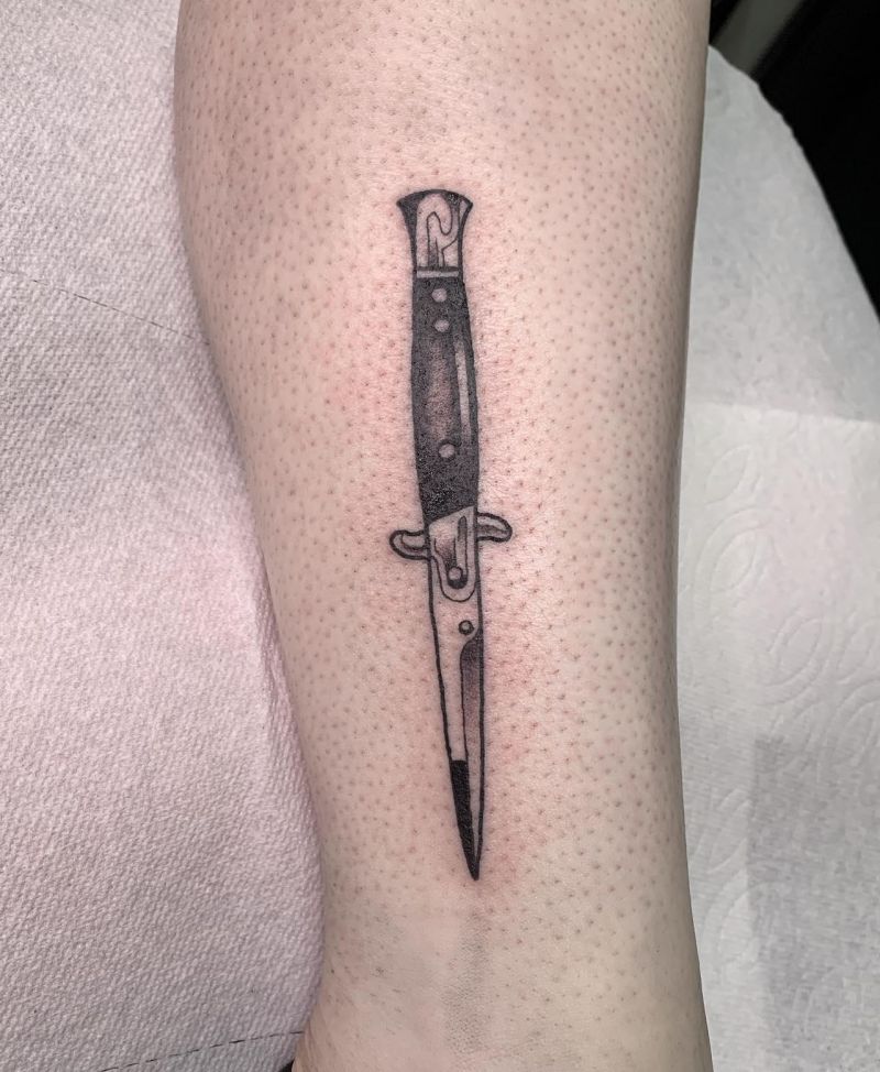 30 Unique Switchblade Tattoos You Can Copy