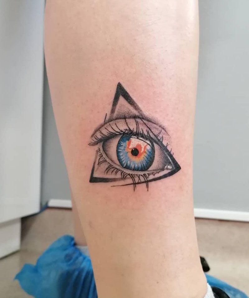 30 Great Realistic Eye Tattoos Make You Attractive