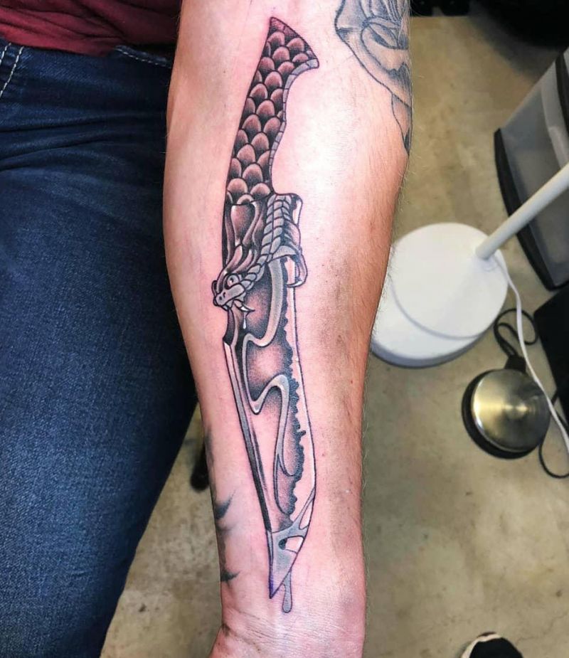 30 Unique Bowie Knife Tattoos For Your Inspiration