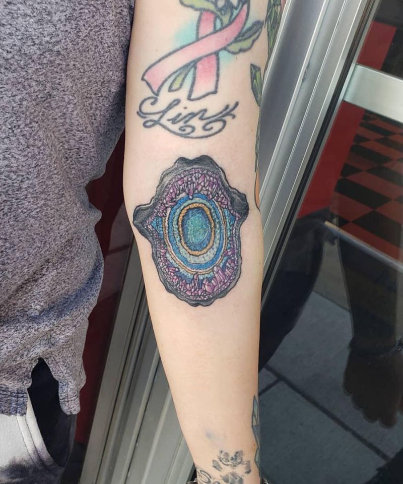 30 Cool Geode Tattoos You Should Copy