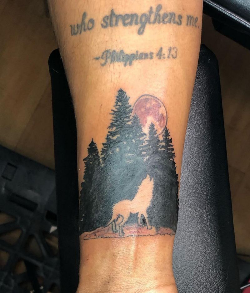 30 Great Howling Wolf Tattoos For Your Inspiration