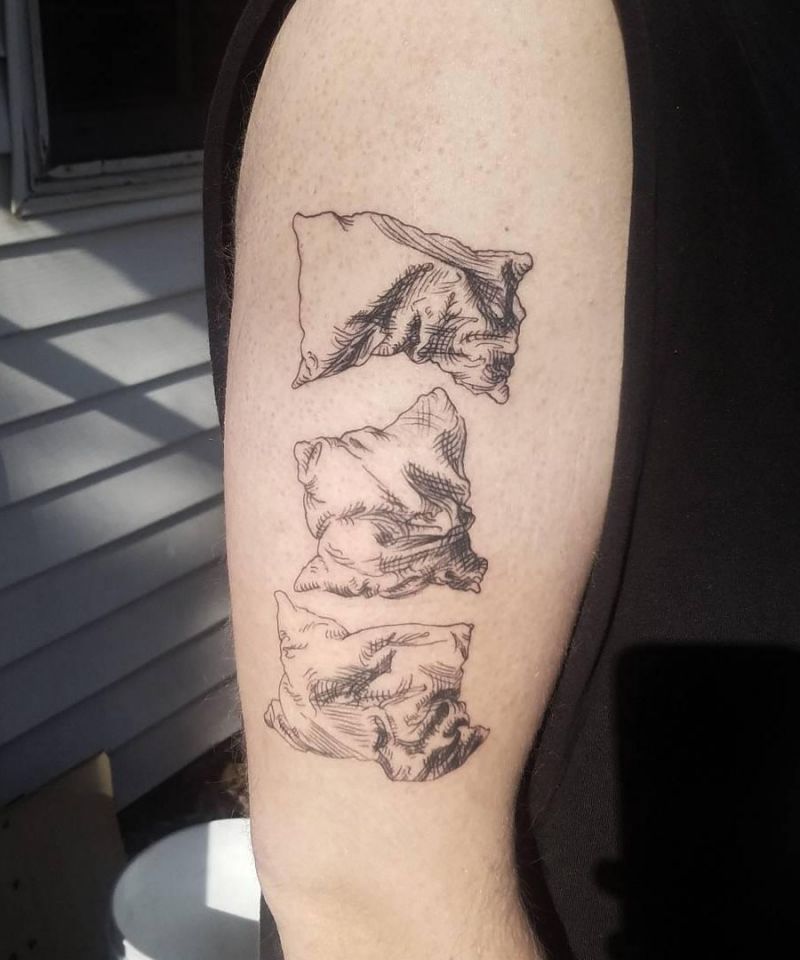 20 Unique Pillow Tattoos You Can Copy