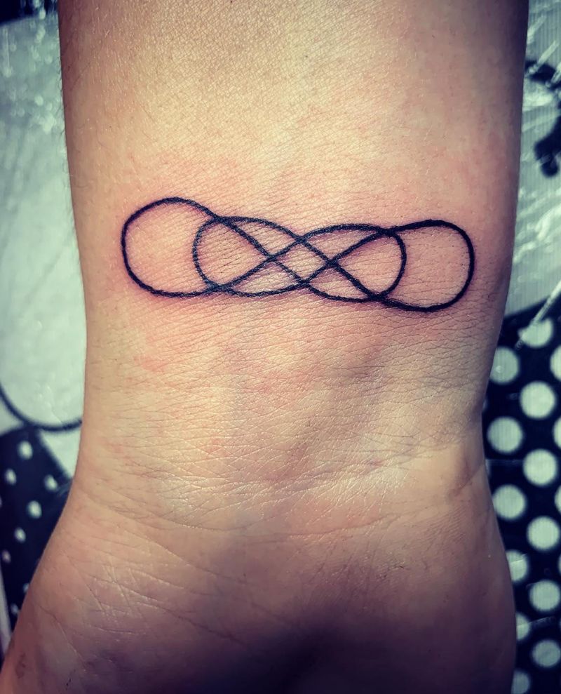 30 Elegant Double Infinity Tattoos You Must Love