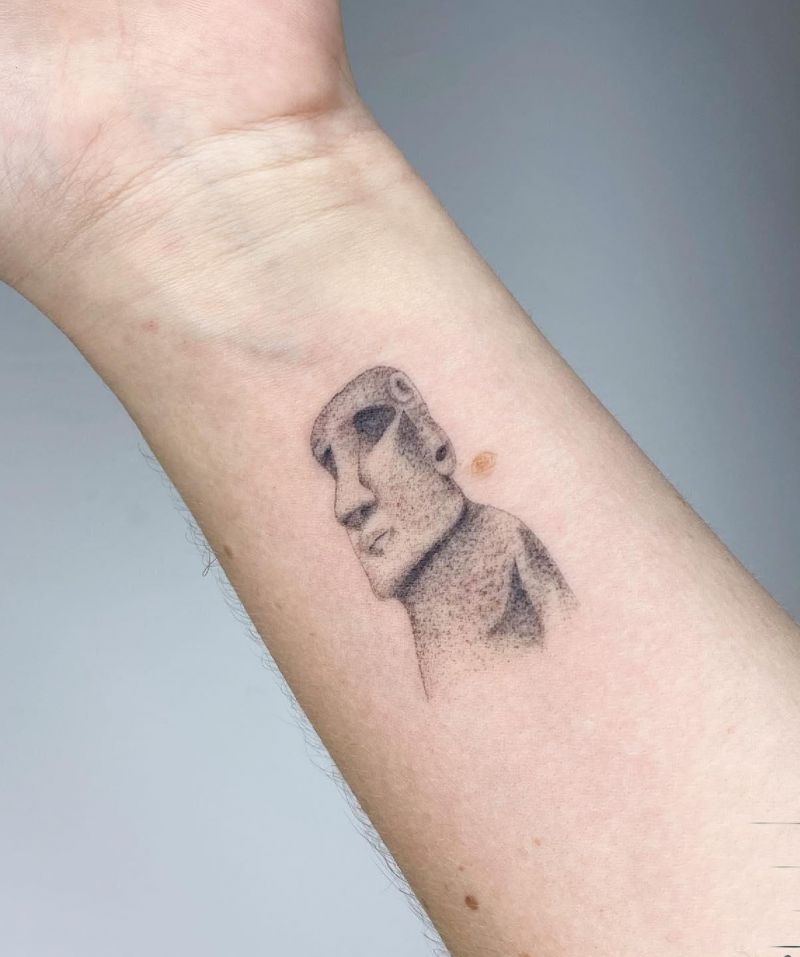 30 Unique Moai Tattoos You Can Copy