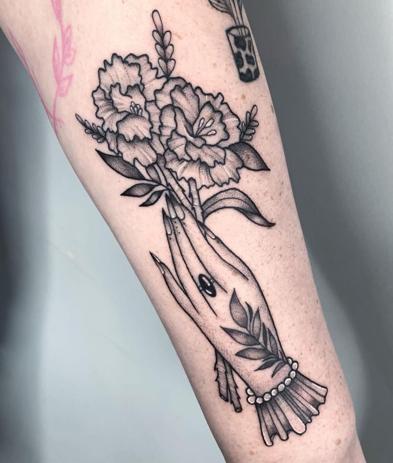 30 Great Hand Holding Flowers Tattoos Make You Attractive