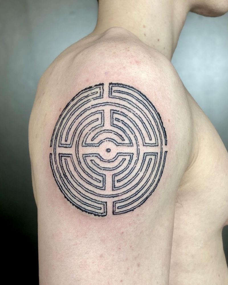 30 Unique Maze Tattoos You Must Love