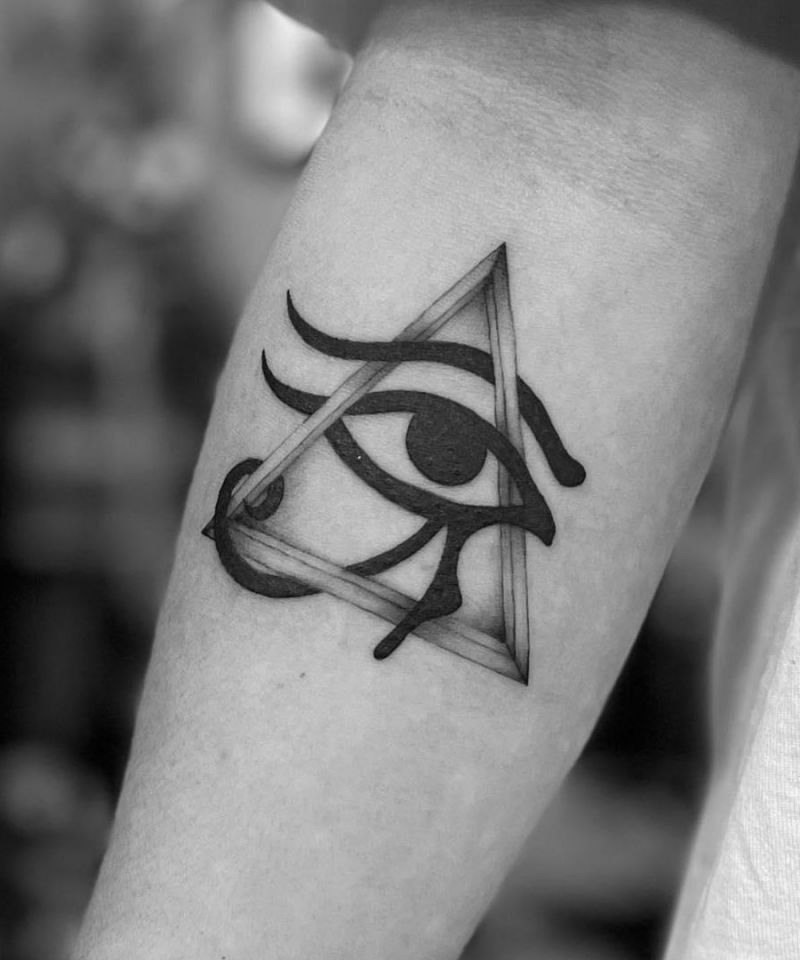 30 Unique Eye of Ra Tattoos You Must Love