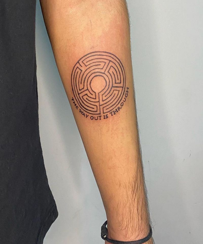 30 Unique Maze Tattoos You Must Love