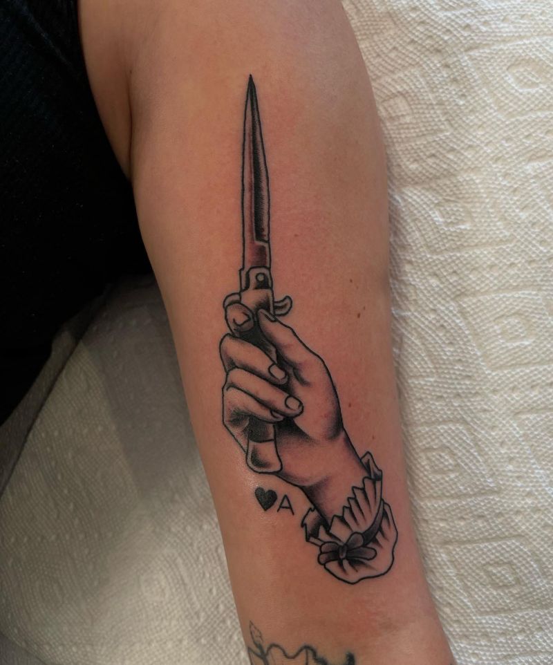 30 Unique Switchblade Tattoos You Can Copy