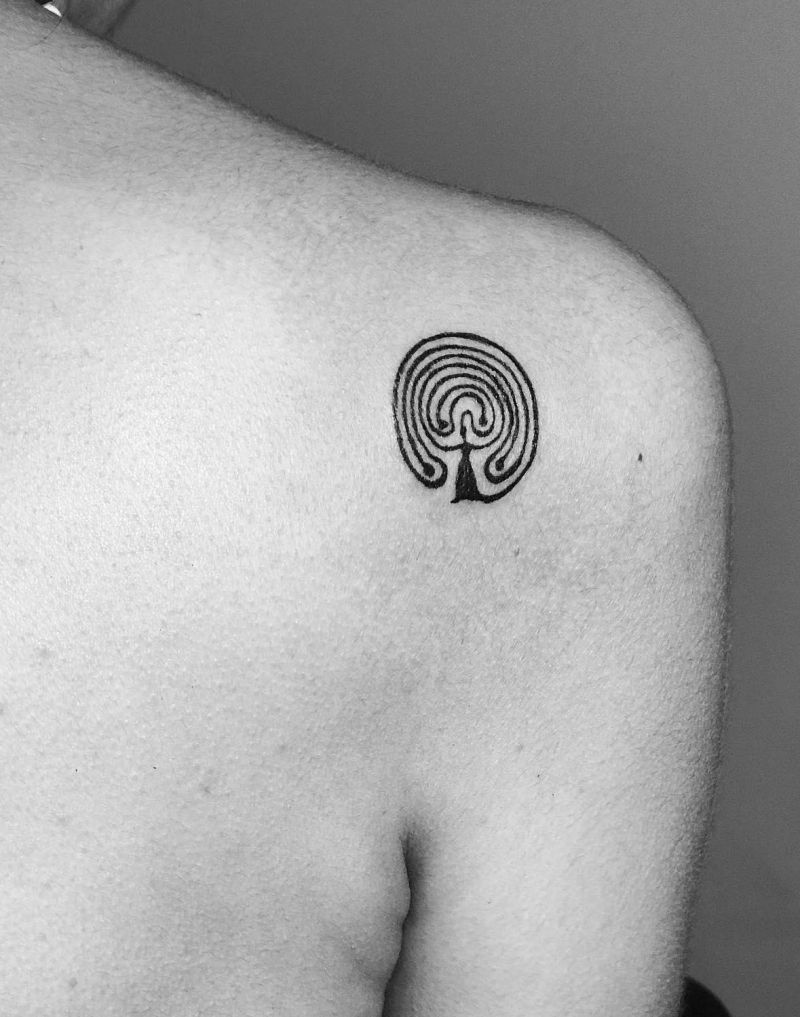 30 Unique Maze Tattoos You Must Love