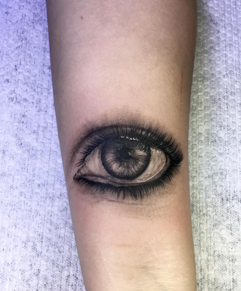 30 Great Realistic Eye Tattoos Make You Attractive