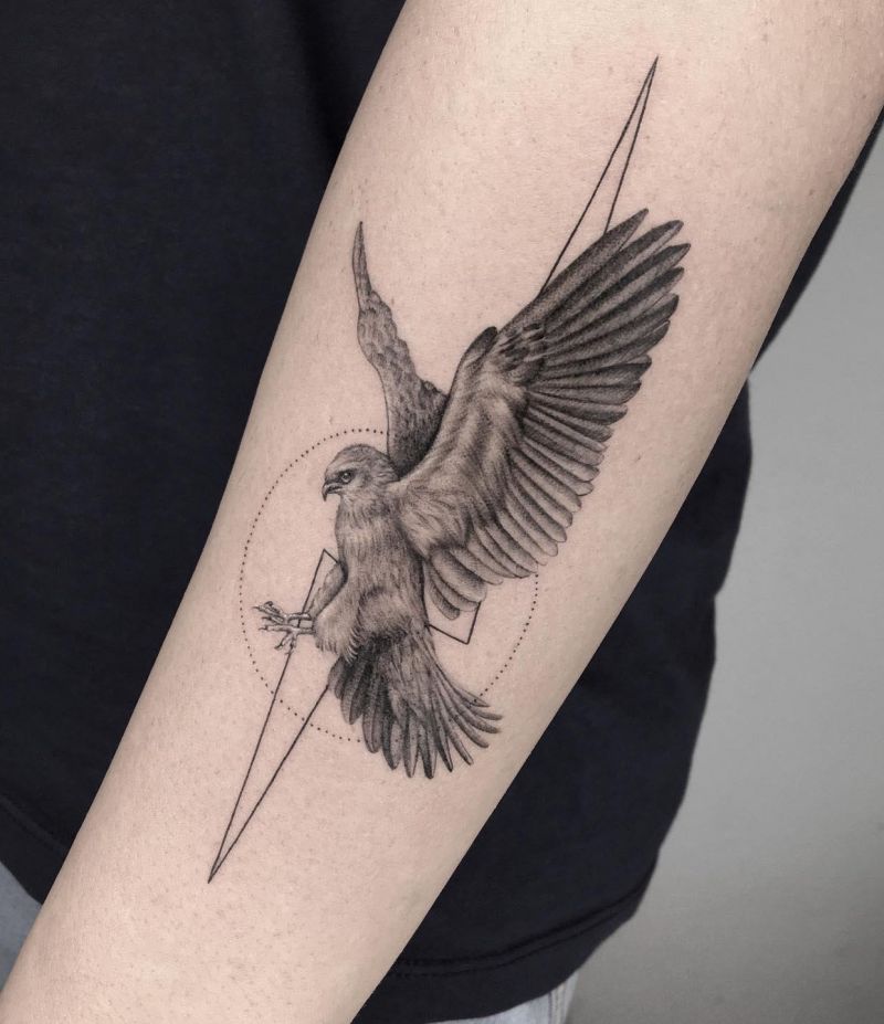 30 Amazing Hawk Tattoos Make You Attractive