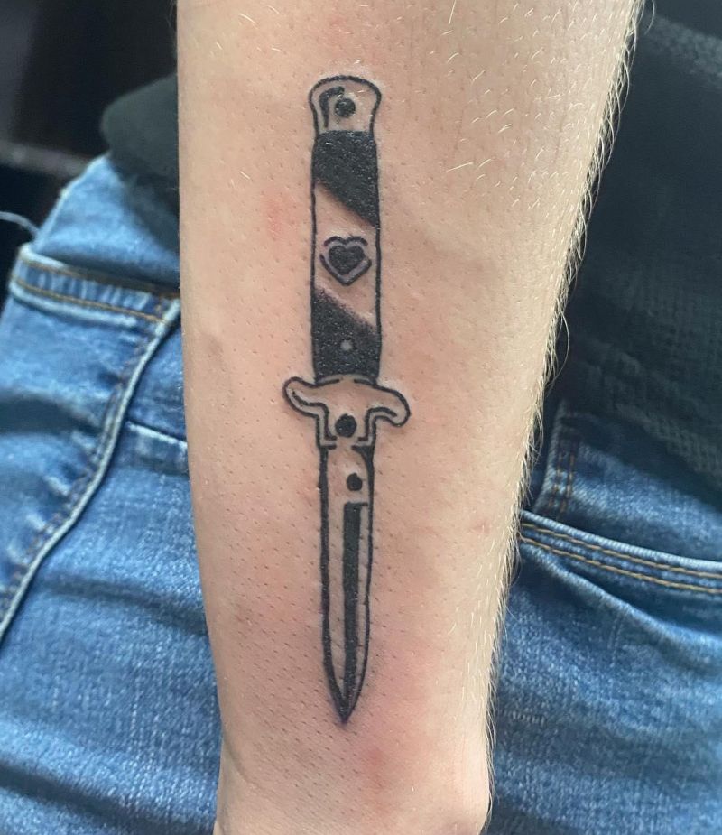 30 Unique Switchblade Tattoos You Can Copy