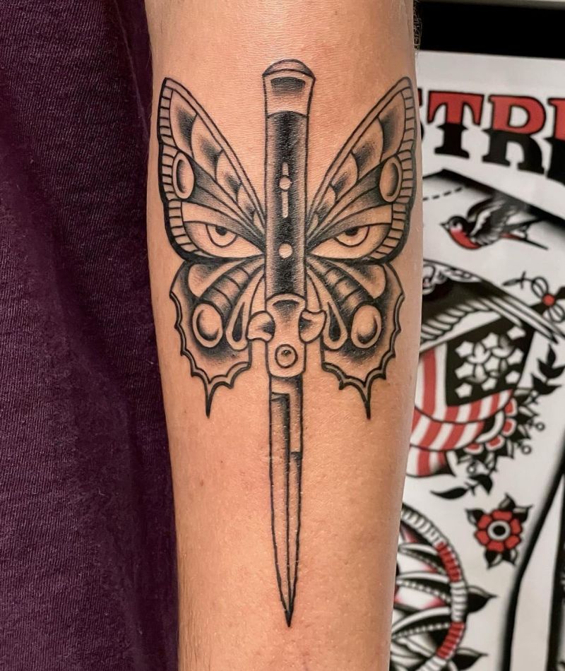 30 Unique Switchblade Tattoos You Can Copy