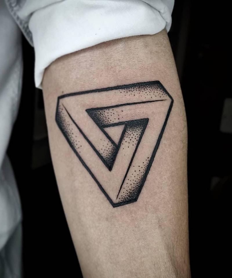 30 Amazing Penrose Tattoos for Your Inspiration