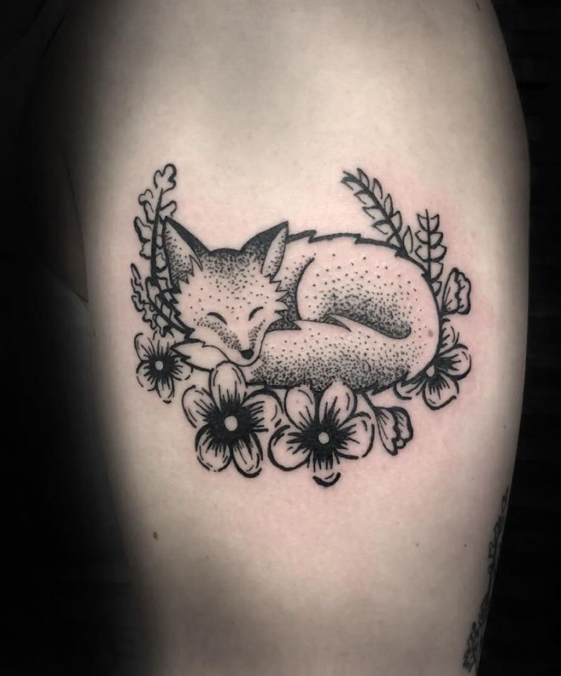 30 Great Sleeping Fox Tattoos For Your Inspiration