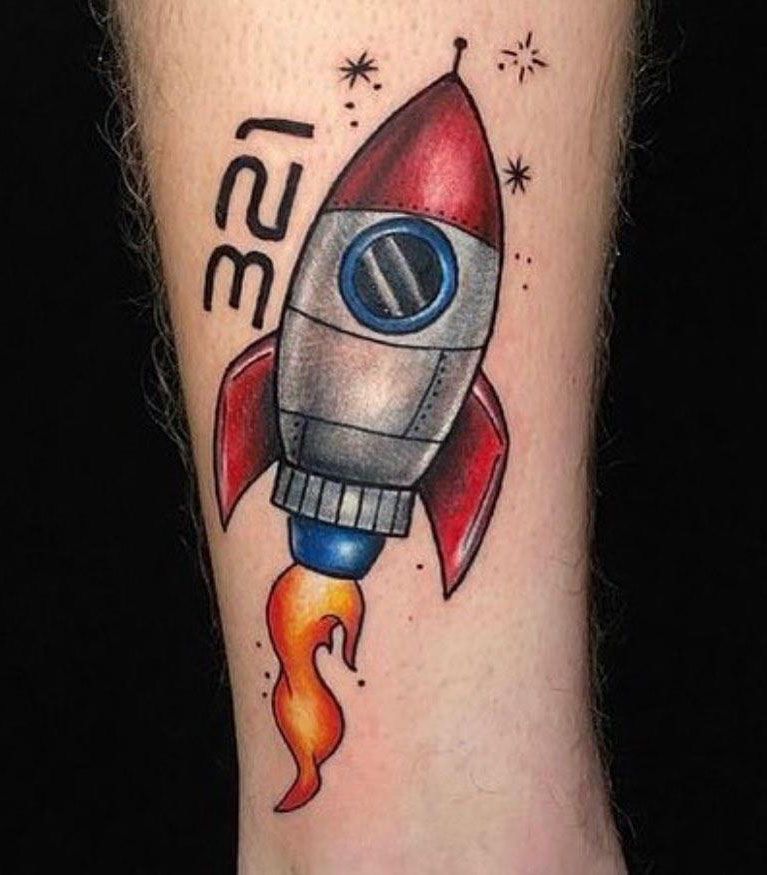 30 Gorgeous Spaceship Tattoos Make You Attractive