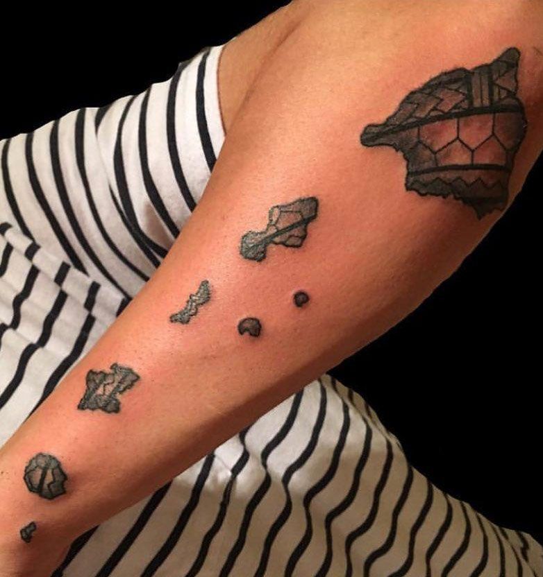 30 Awesome Hawaiian Islands Tattoos You Must Love