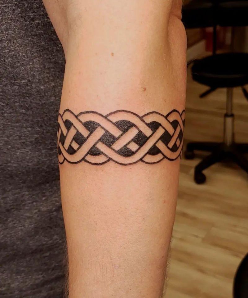 30 Awesome Celtic Knot Tattoos You Can Copy