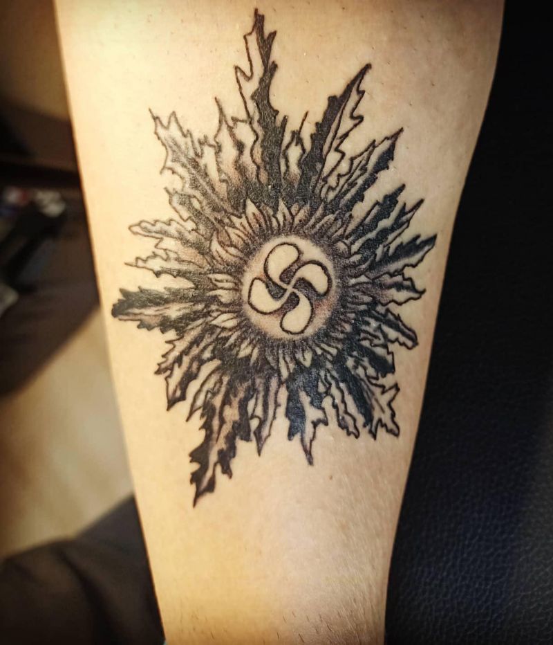 30 Awesome Lauburu Tattoos You Will Love