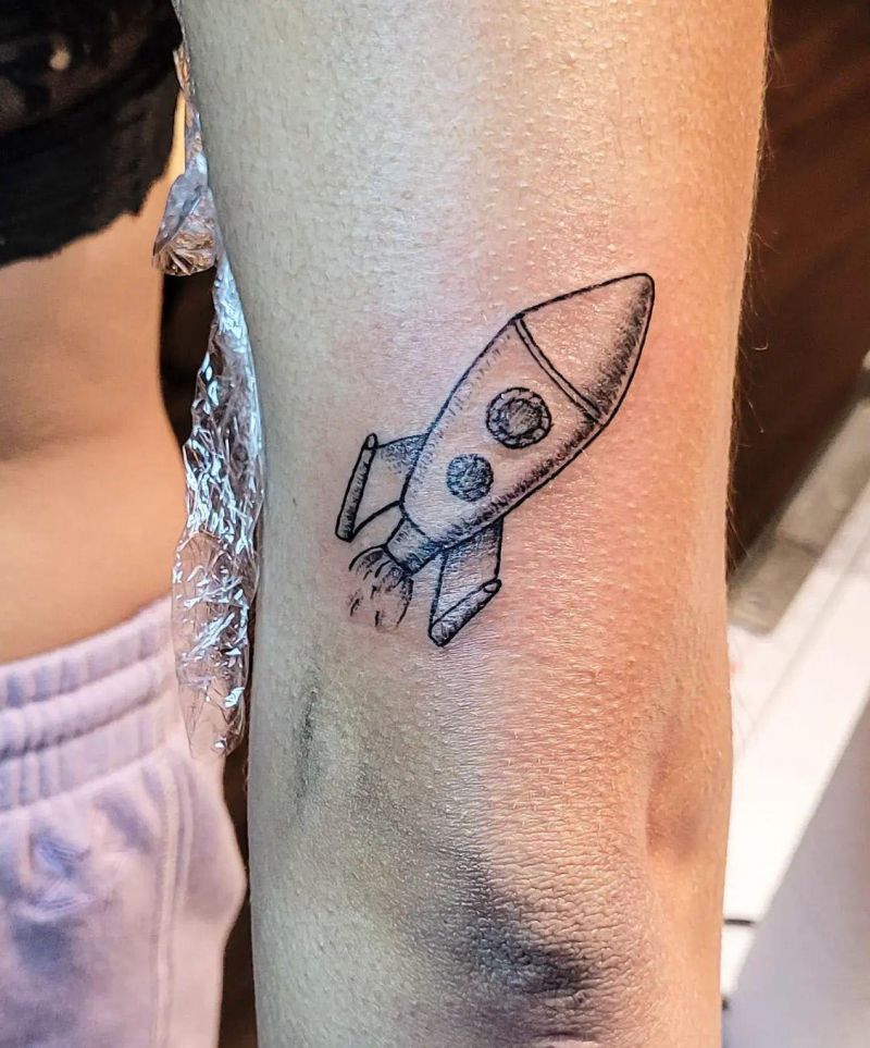 30 Gorgeous Spaceship Tattoos Make You Attractive