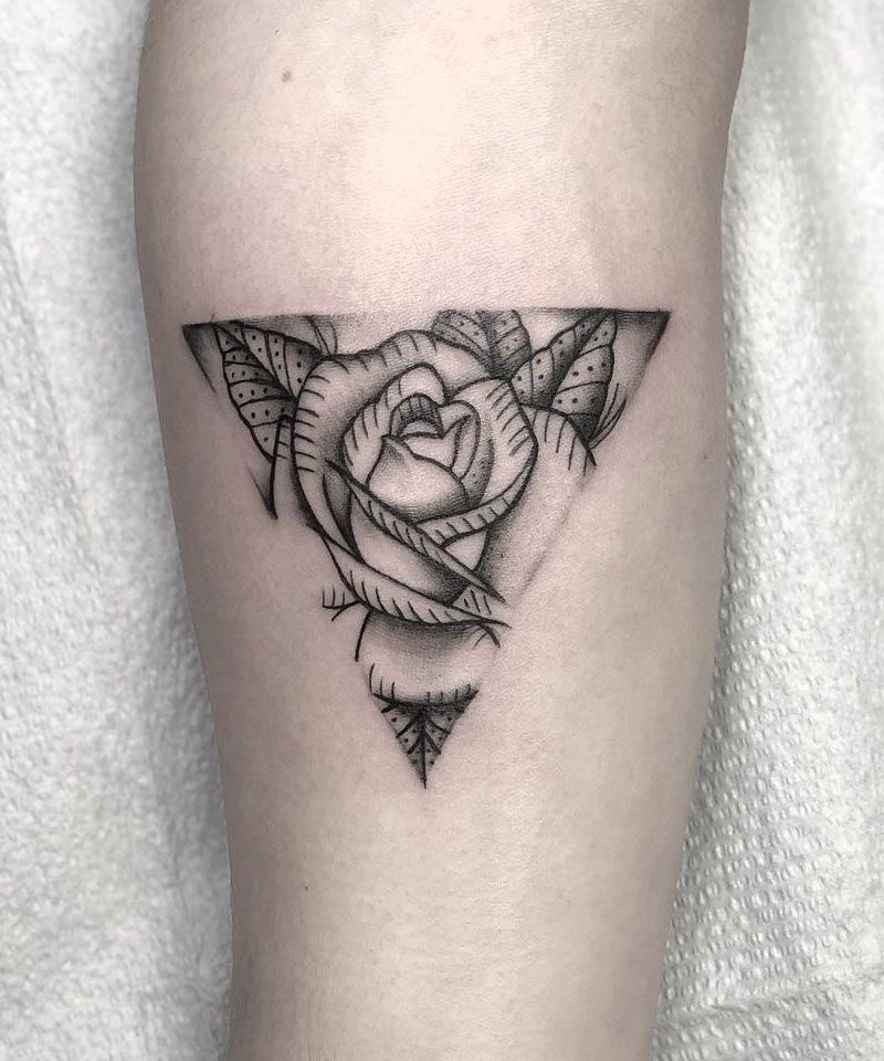 30 Unique Triangle Rose Tattoos for Your Inspiration