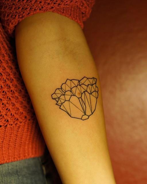 16 Unique Lettuce Tattoos You Can Copy
