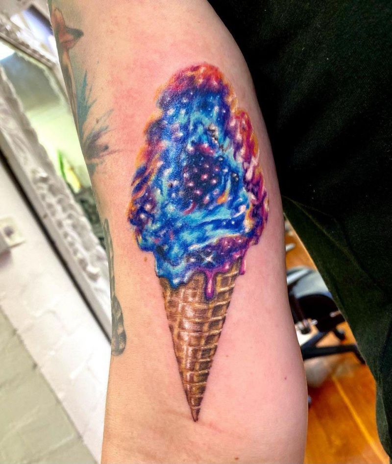 30 Awesome Astronomy Tattoos to Inspire You