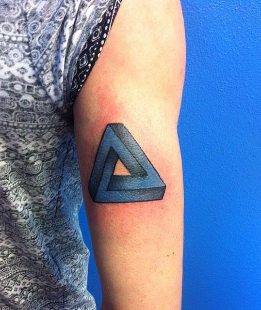 30 Amazing Penrose Tattoos for Your Inspiration