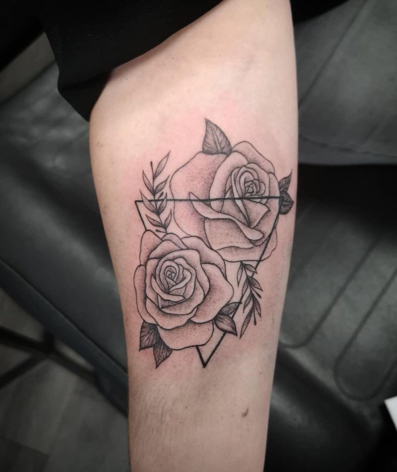 30 Unique Triangle Rose Tattoos for Your Inspiration