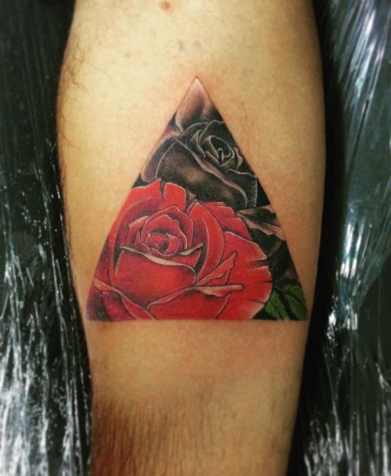 30 Unique Triangle Rose Tattoos for Your Inspiration