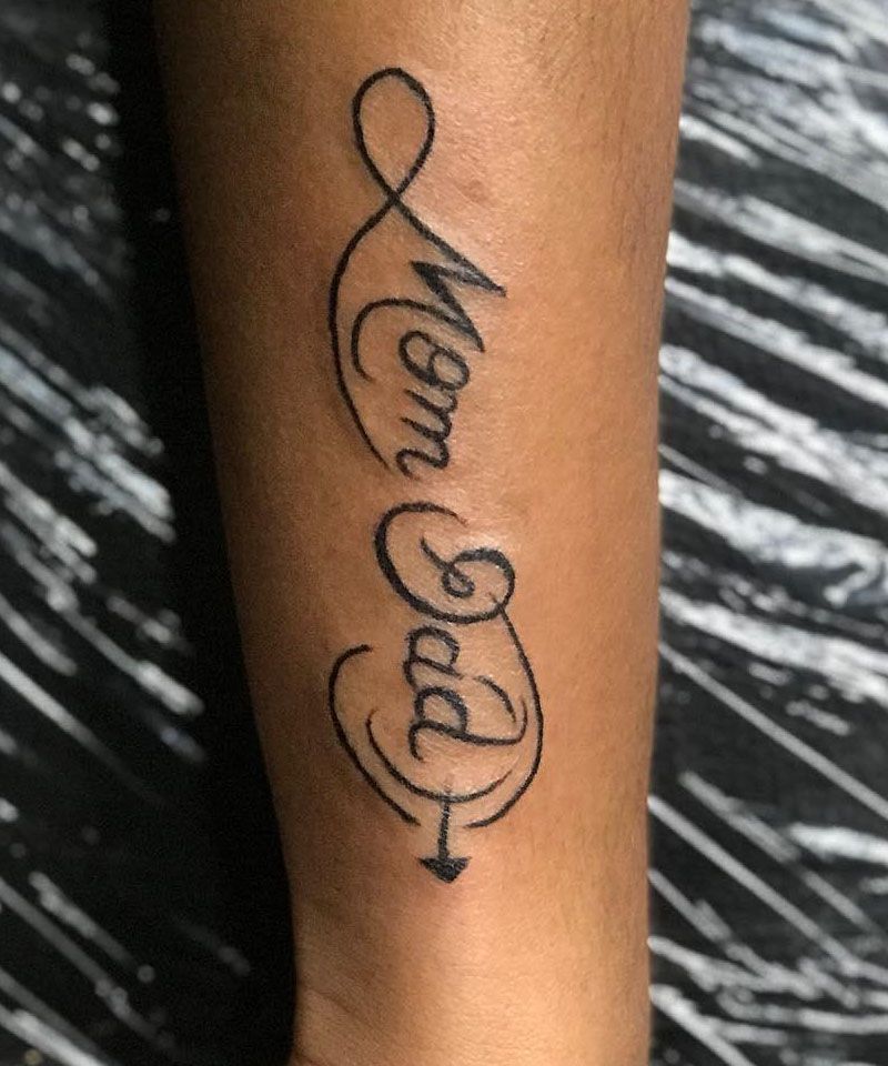 30 Great Mom Dad Tattoos For Your Inspiration