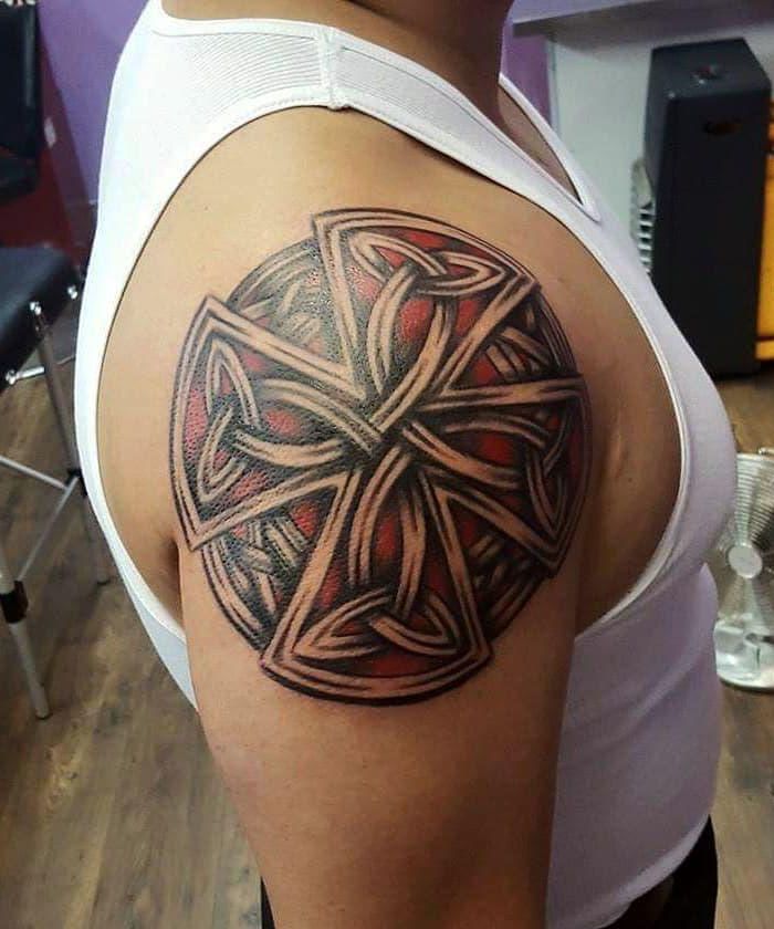 30 Awesome Celtic Knot Tattoos You Can Copy