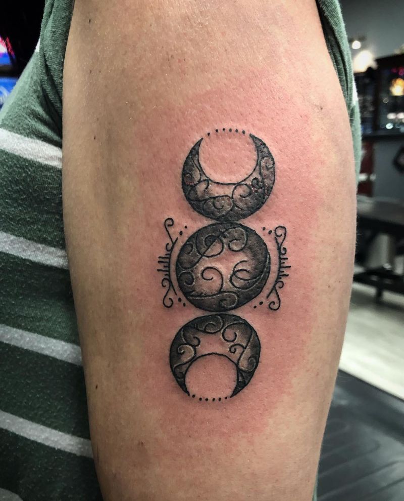 30 Awesome Triple Goddess Tattoos to Inspire You