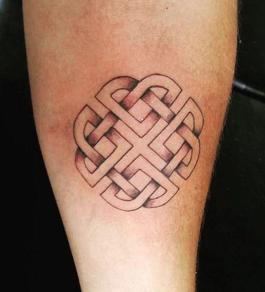 30 Awesome Celtic Knot Tattoos You Can Copy