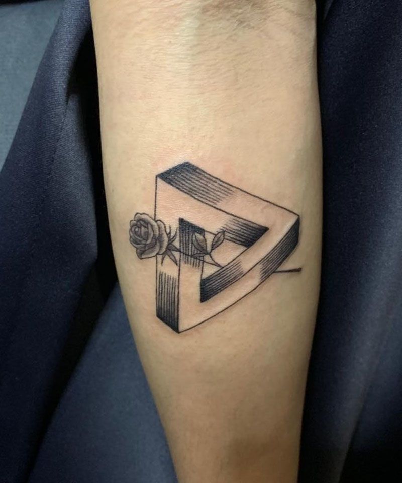 30 Amazing Penrose Tattoos for Your Inspiration