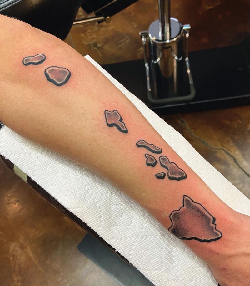 30 Awesome Hawaiian Islands Tattoos You Must Love