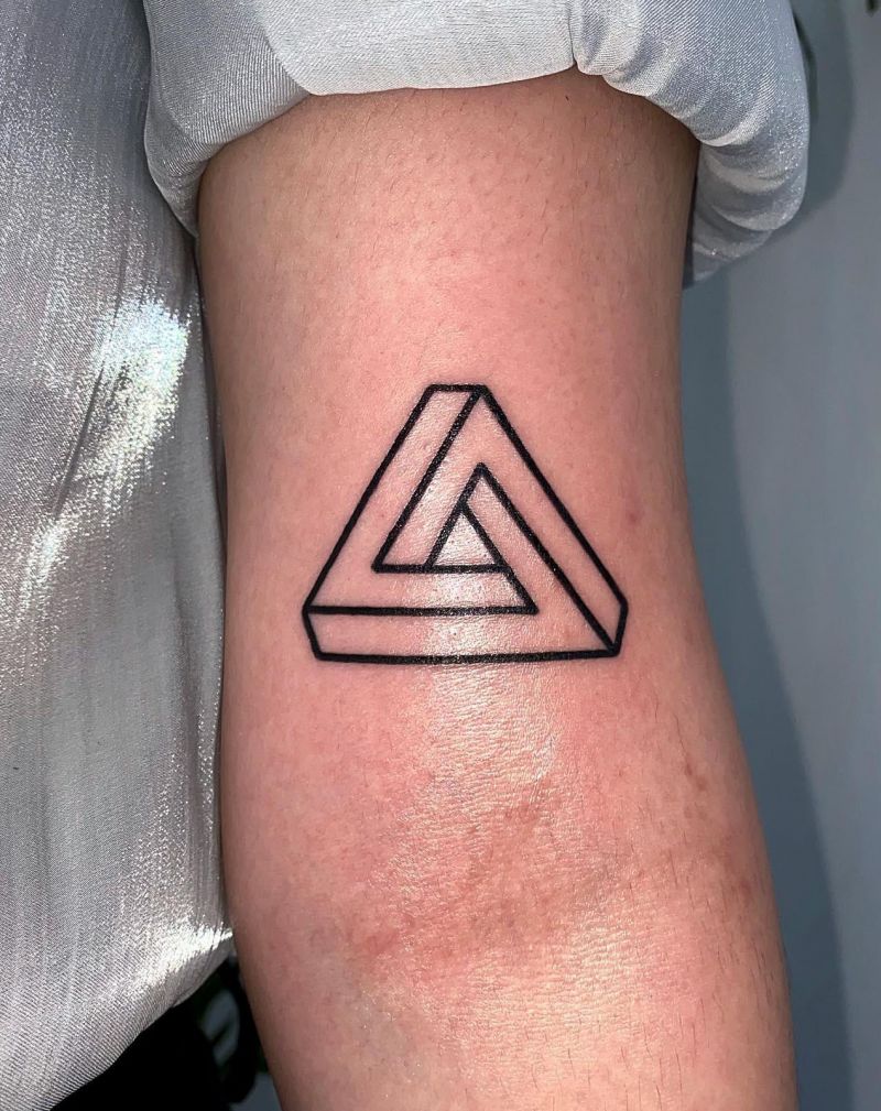 30 Amazing Penrose Tattoos for Your Inspiration