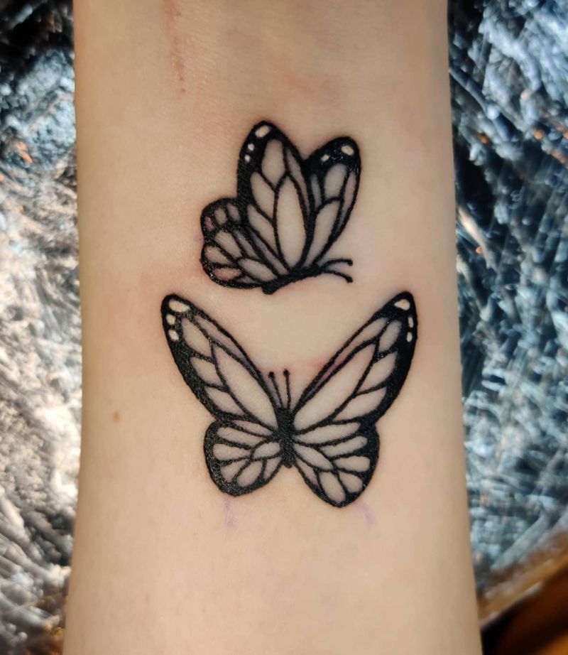 30 Pretty Monarch Butterfly Tattoos for Your Next Ink