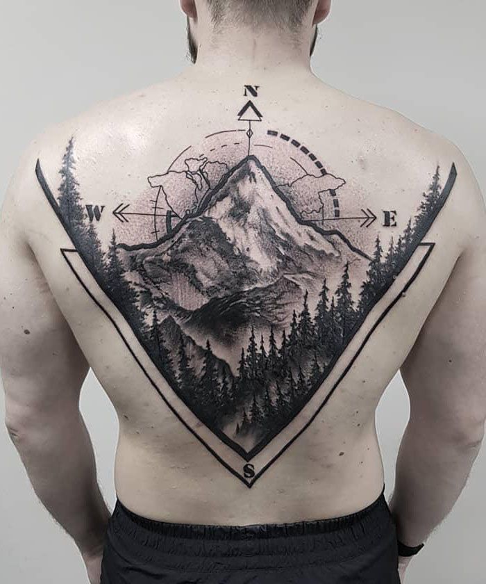 30 Awesome Mount Everest Tattoos For Your Next Ink