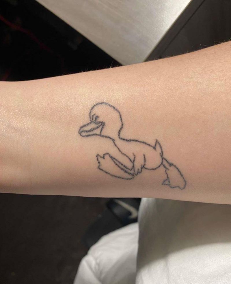 5 Unique Ugly Duckling Tattoos to Inspire You