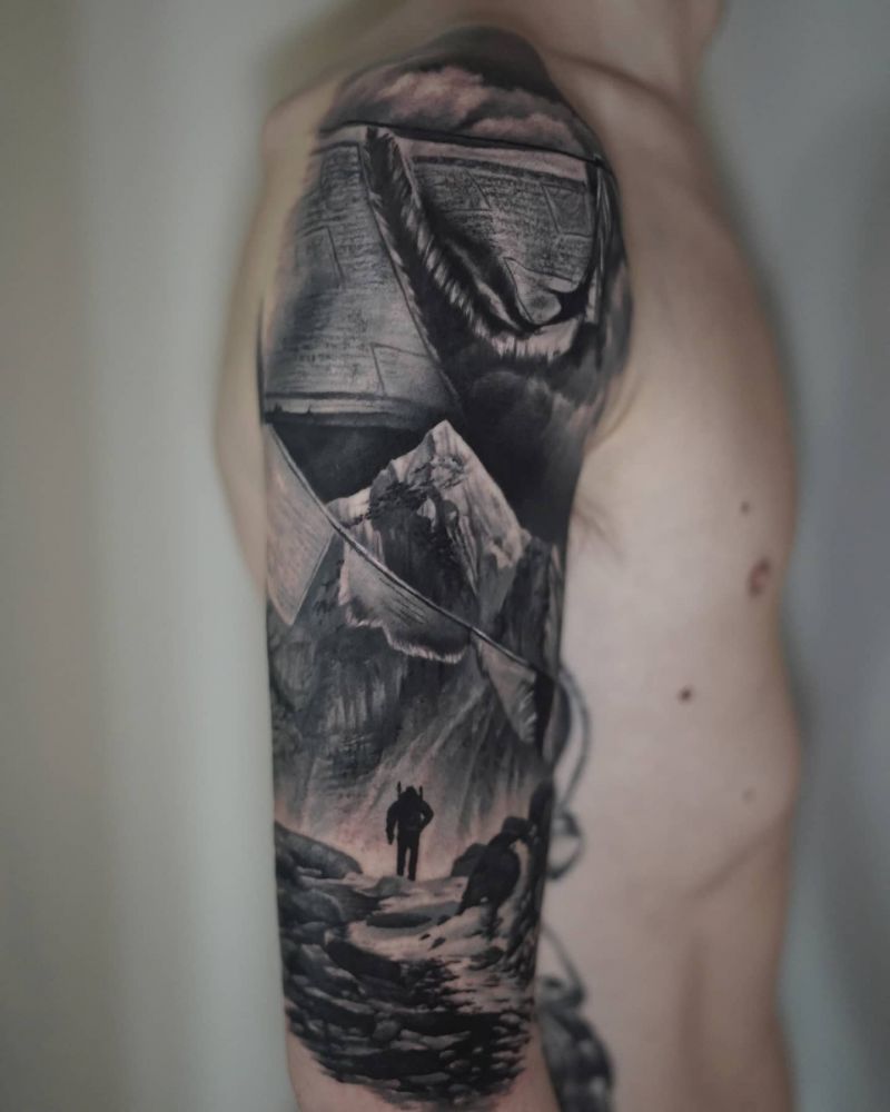 30 Awesome Mount Everest Tattoos For Your Next Ink